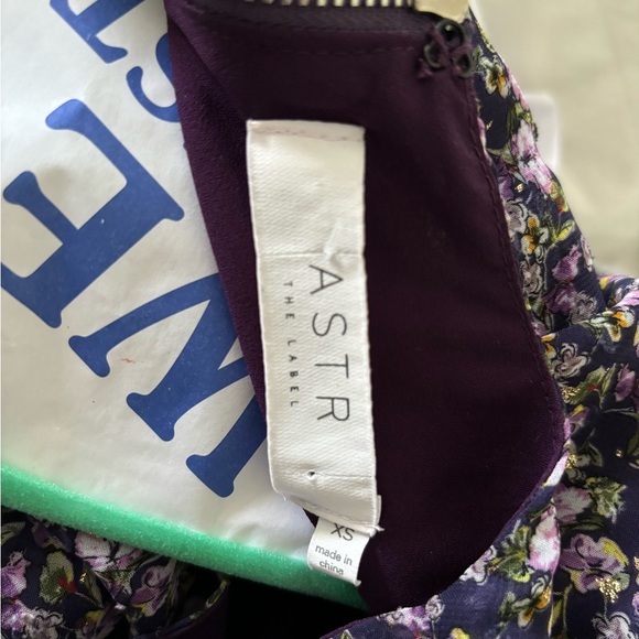 ASTR Maxi Dress - Picture 5 of 9